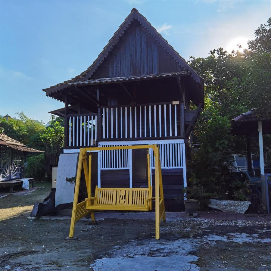 Hotel Mykampung Chalet Ipoh Zewnętrze zdjęcie