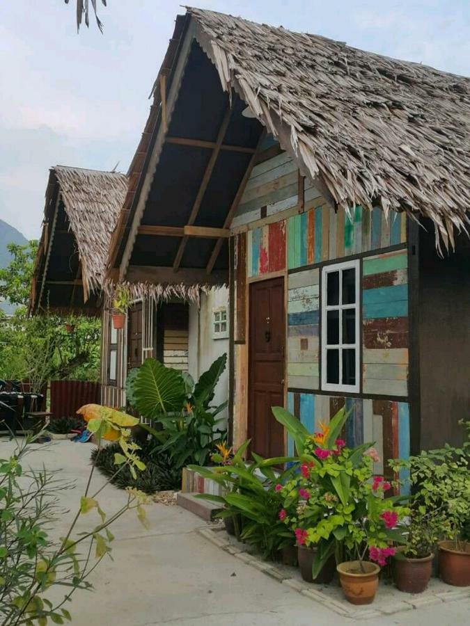 Hotel Mykampung Chalet Ipoh Zewnętrze zdjęcie