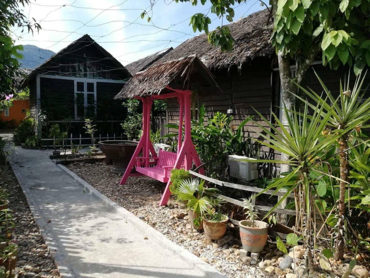 Hotel Mykampung Chalet Ipoh Zewnętrze zdjęcie