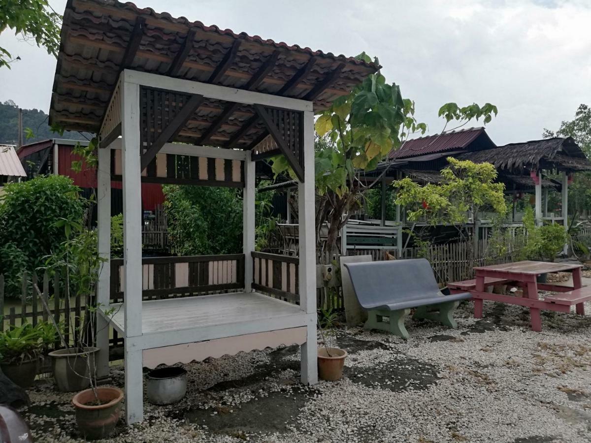 Hotel Mykampung Chalet Ipoh Zewnętrze zdjęcie